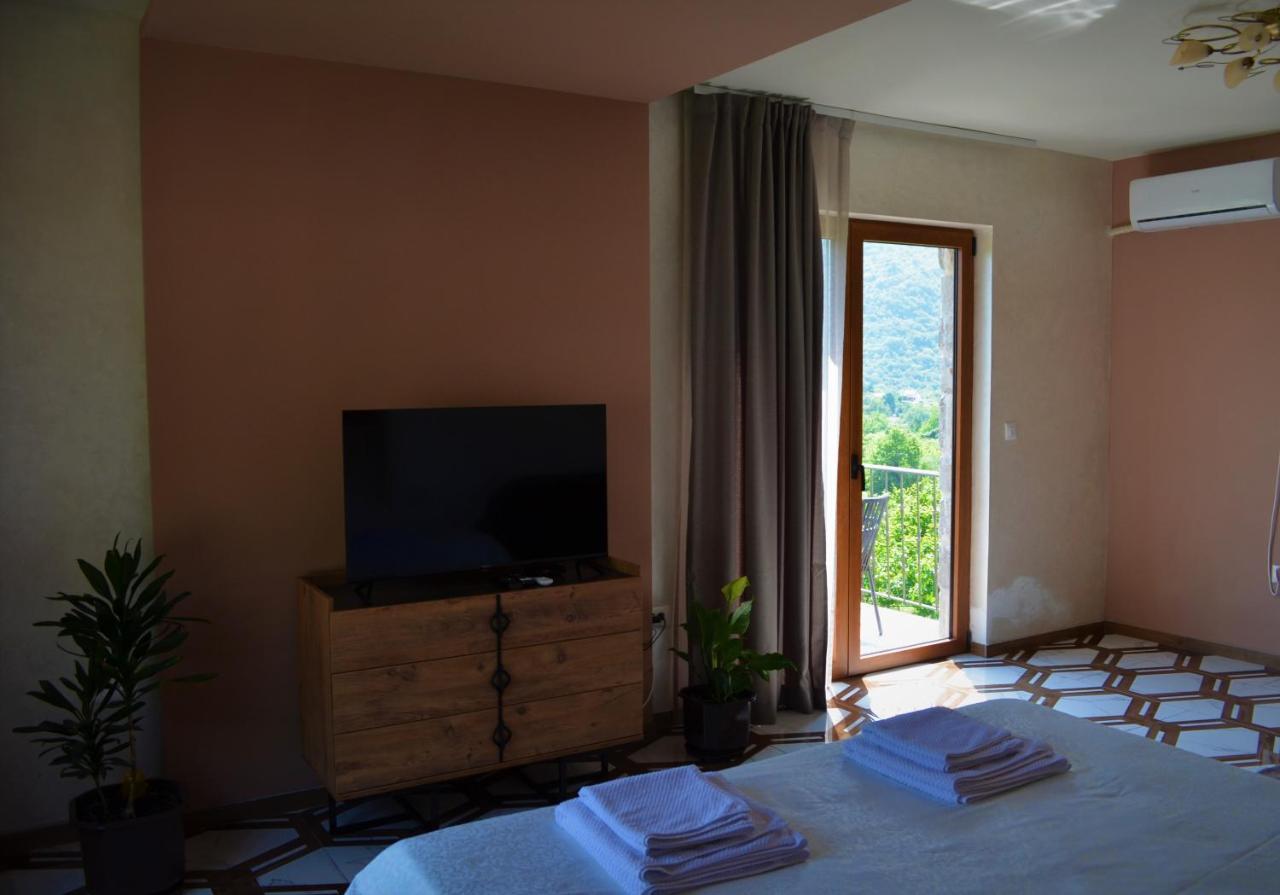 Markovic Winery And Estate Apartments Cetinje Eksteriør billede