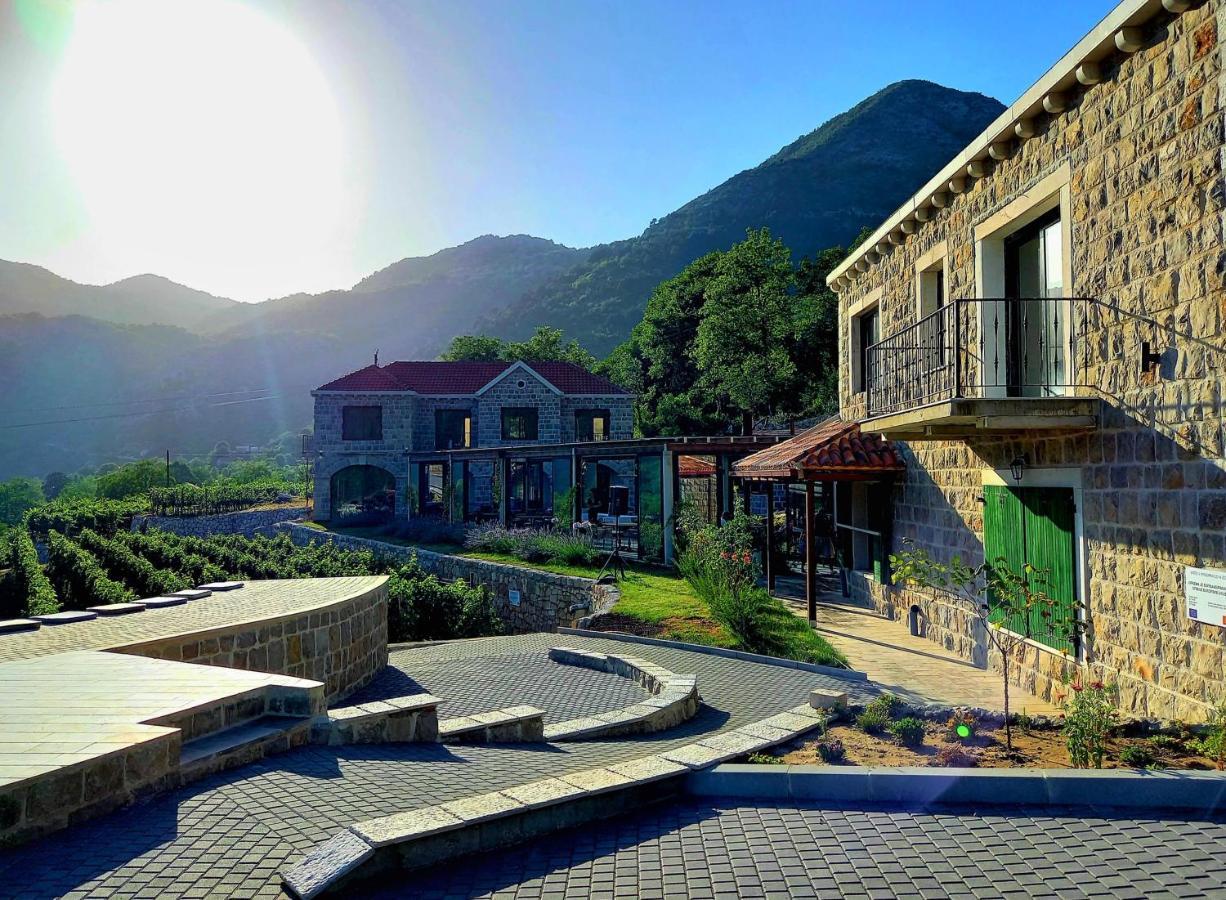 Markovic Winery And Estate Apartments Cetinje Eksteriør billede