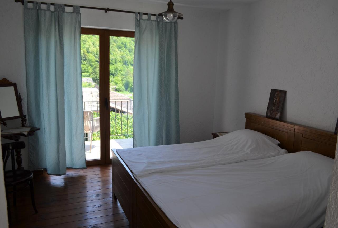 Markovic Winery And Estate Apartments Cetinje Eksteriør billede