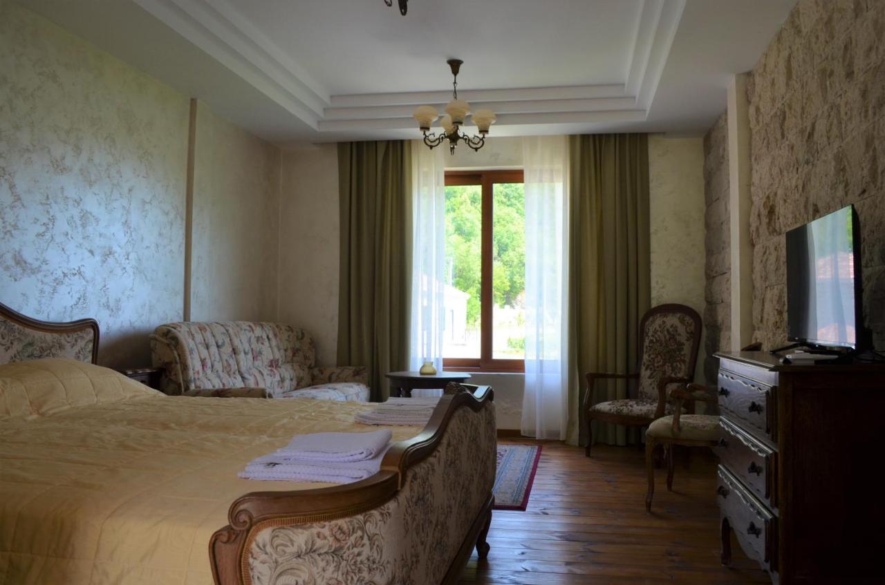 Markovic Winery And Estate Apartments Cetinje Eksteriør billede