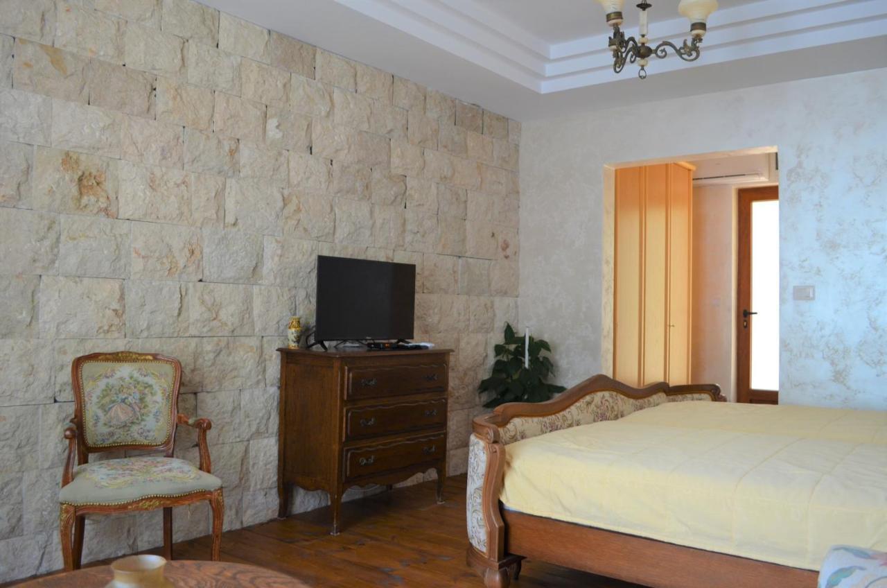 Markovic Winery And Estate Apartments Cetinje Eksteriør billede